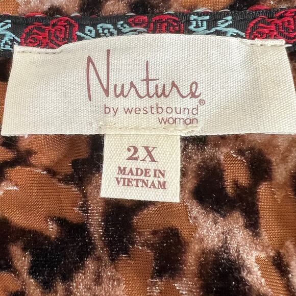 Nurture by Westbound Womens Tunic 2X Brown Animal Print Velvet Long Sleeve - Picture 4 of 8